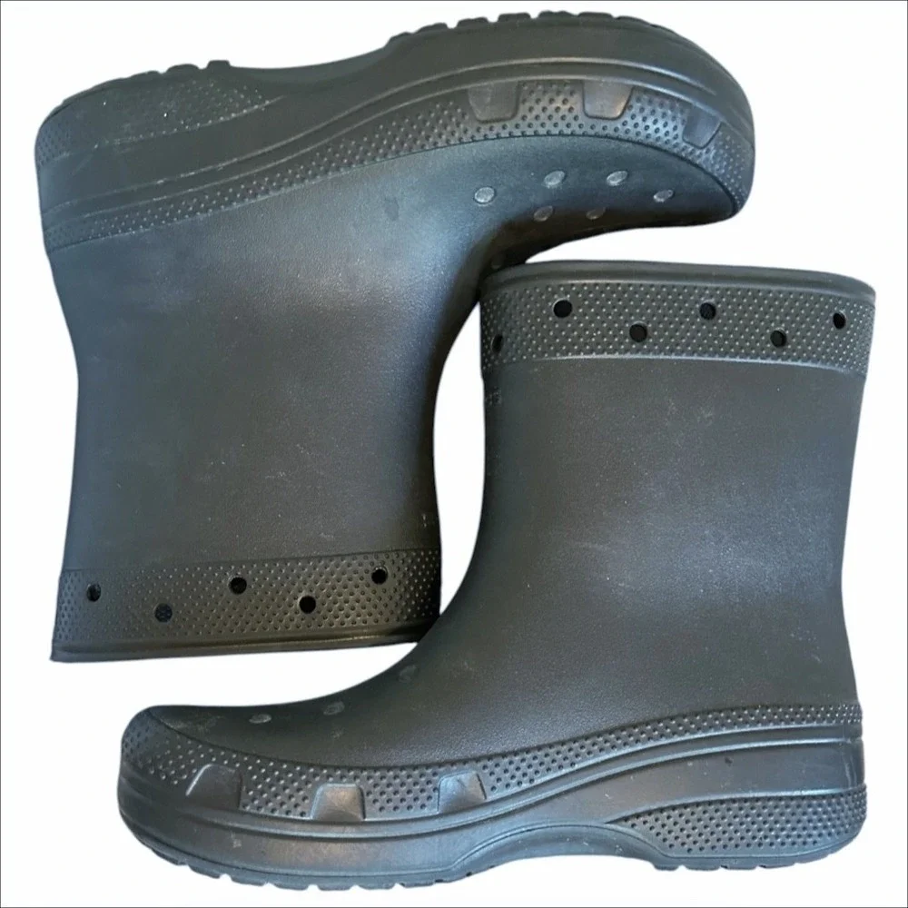 Crocs Classic Boot Men 10 Women 12 Black Gray Waterproof Rain Garden Lightweight